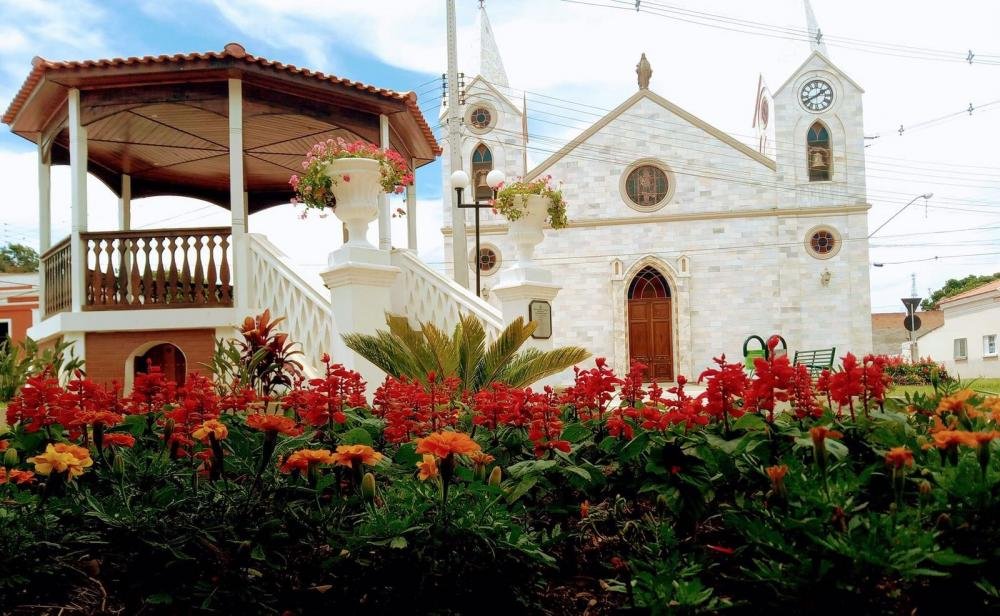 Cidades dos Campos Gerais reúnem opções dentro do turismo religioso; veja os destaques