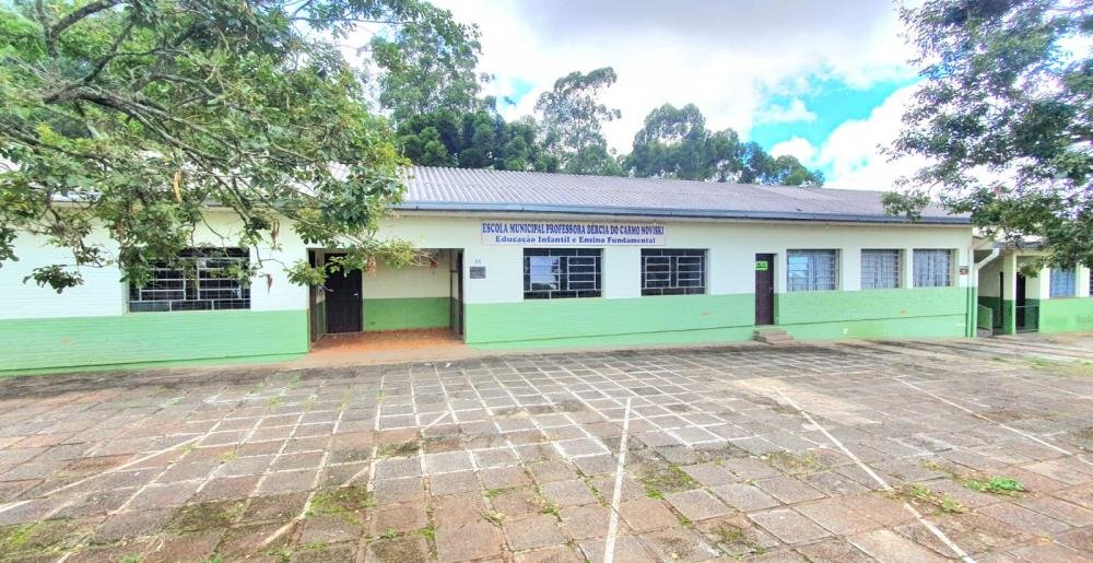 Escola Dércia do Carmo Noviski, no Parque Tarobá, será reconstruída