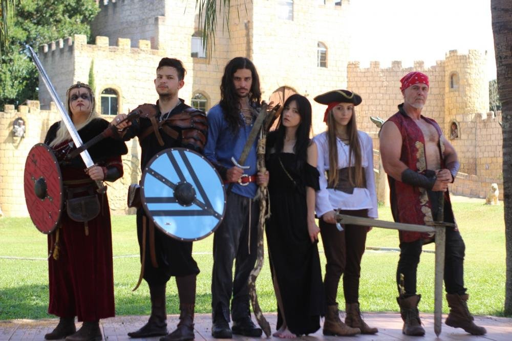 Ponta Grossa tem Carnaval fora de época com temática medieval