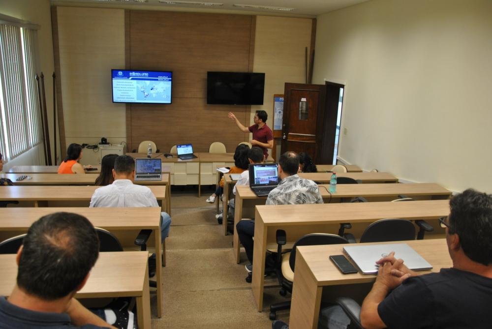 Encontro na UTFPR Ponta Grossa aborda internacionalização