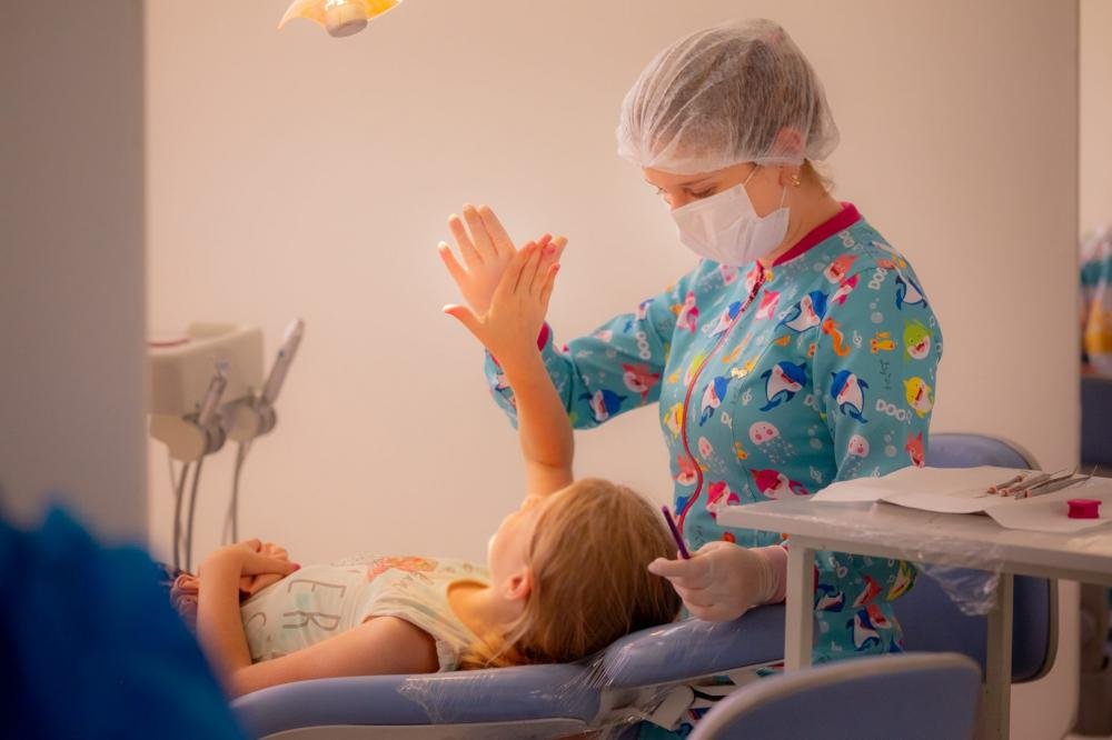 UEPG inaugura três clínicas odontológicas modernizadas