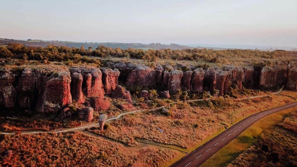 Agentes de viagens de 9 estados brasileiros visitam os Campos Gerais