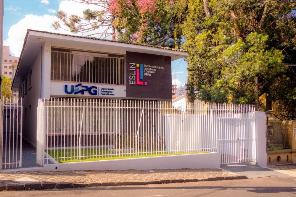 Escola de Línguas, Literaturas e Culturas da UEPG encerra matrículas no sábado (16)