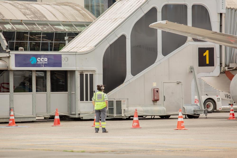 CCR espera 230 mil passageiros em seus aeroportos durante Semana Santa