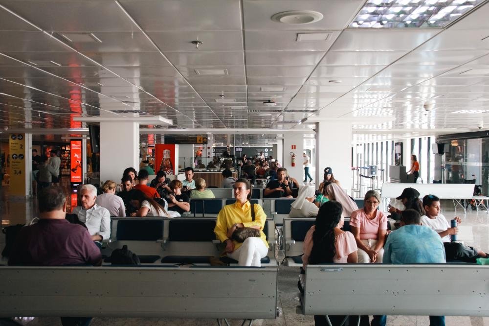 Mais de 24 mil pessoas devem passar pelo Aeroporto Internacional de Foz do Iguaçu durante o feriado