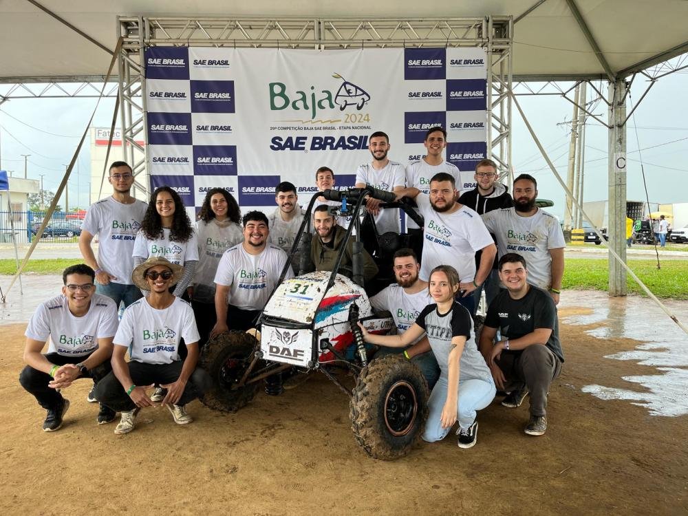 Equipe Baja Gralha Azul da UTFPR Ponta Grossa participou de Competição Nacional