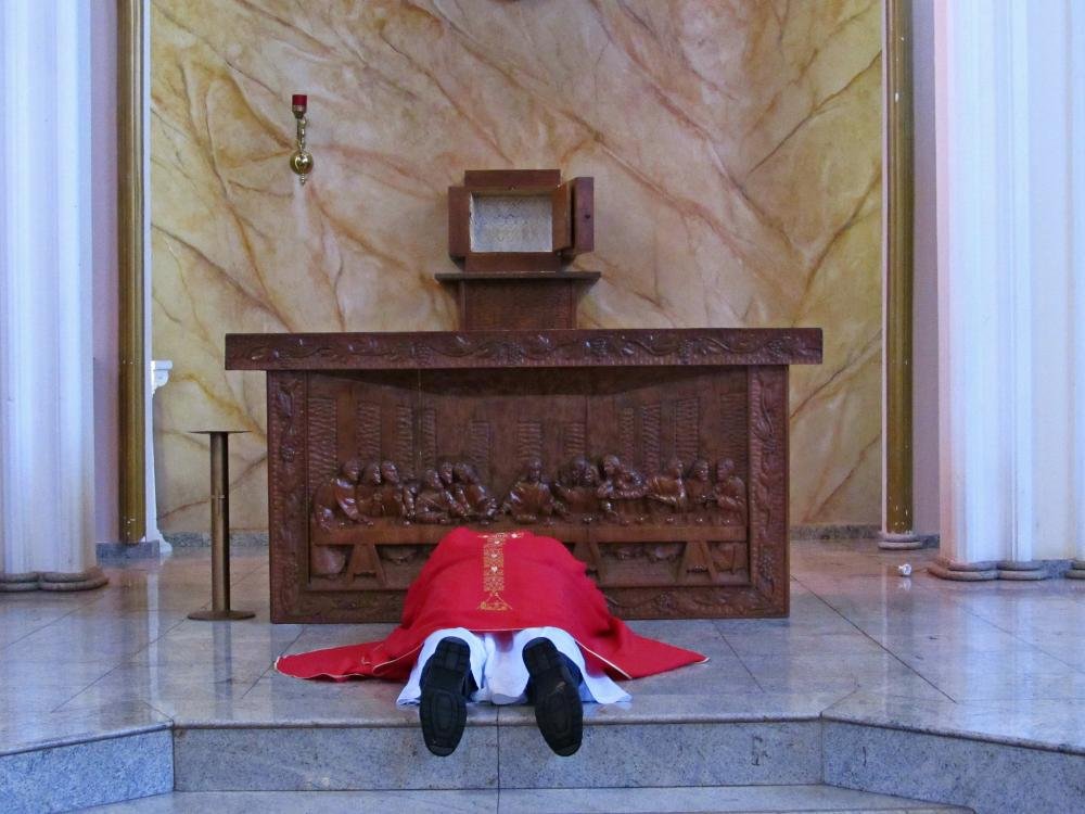 Tríduo Pascal no Santuário tem missa, celebrações e procissão do Cristo morto