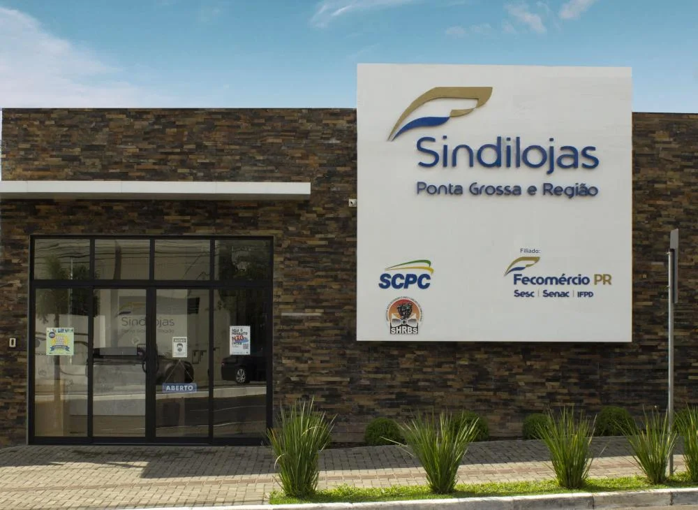 Comércio de rua de PG fecha no feriado prolongado