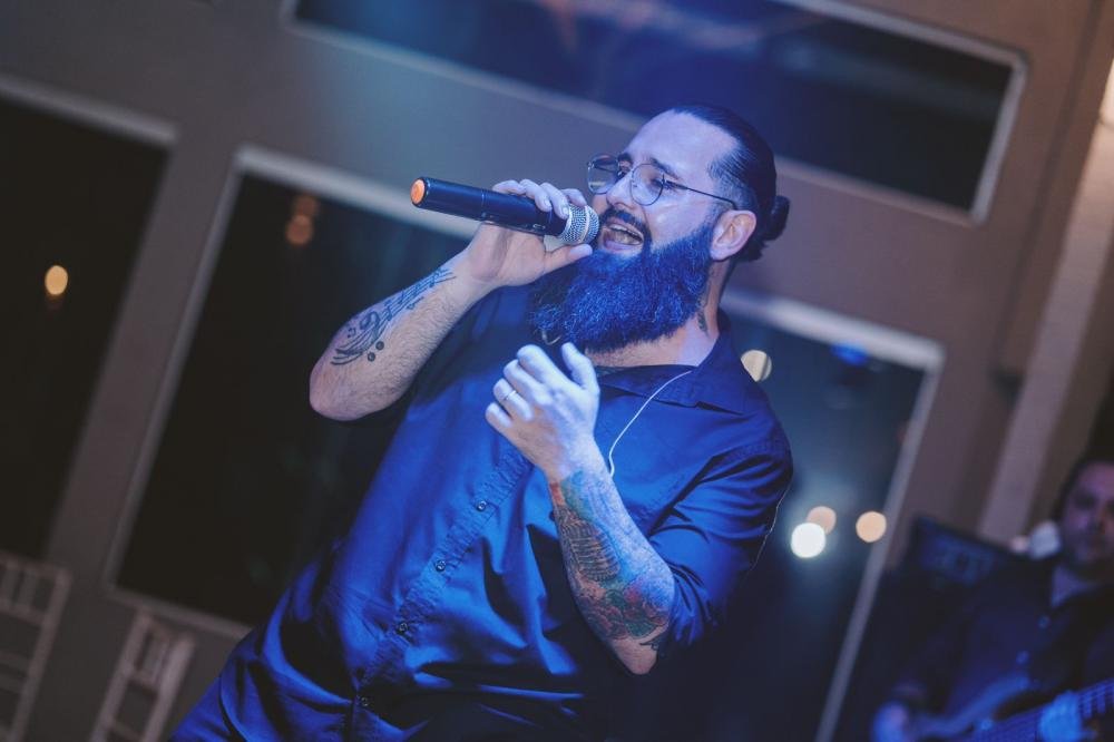 Abril traz de volta happy hour com música na praça de alimentação do Norte Shopping