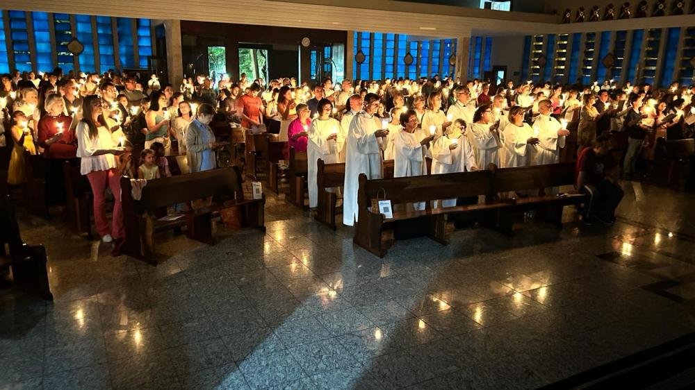 Comunidade da Paróquia da Saúde renova as promessas de batismo