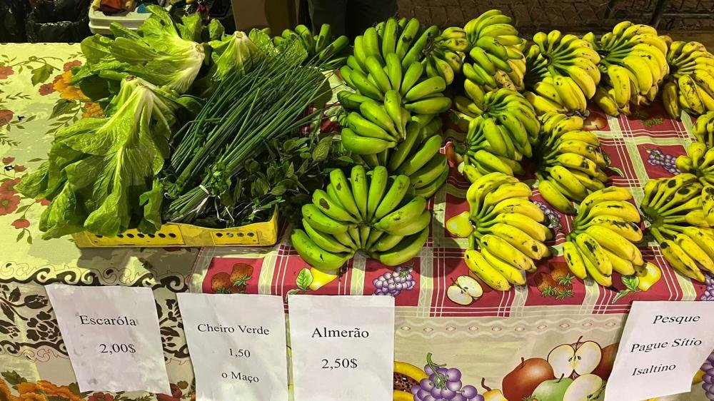 Feira do Produtor Rural em Caetano Mendes é um sucesso