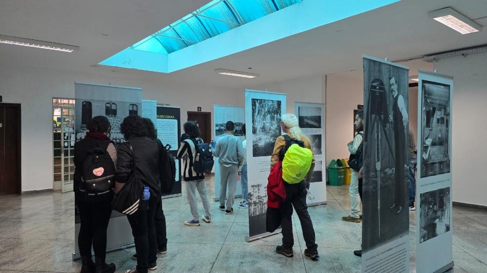 Exposição fotográfica mostra novos olhares sobre o acervo Bianchi 