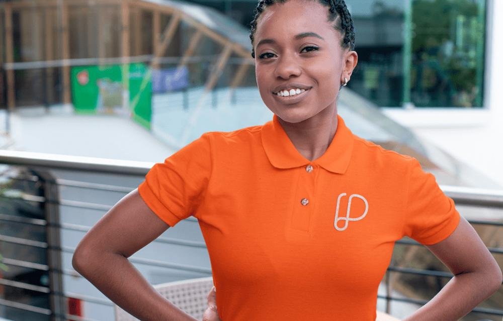 Como as camisas personalizadas podem ajudar no fortalecimento da marca?