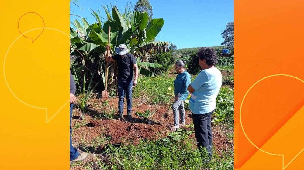 Prefeitura e Sebrae promovem oficina sobre o uso de Ecosolo na Vila Rural Brilho do Sol