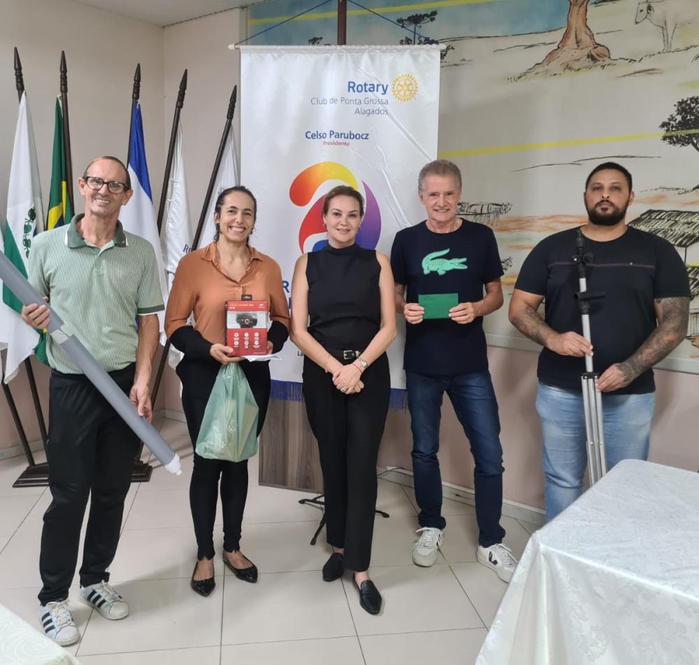 Projeto viabiliza confecção de identidade para alunos de escolas municipais de PG