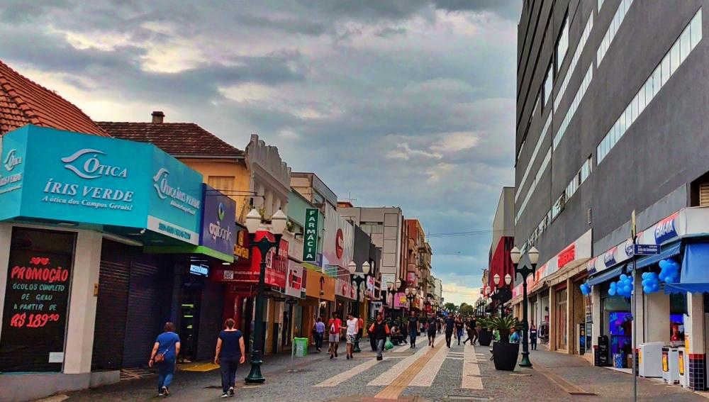 Lojas de rua fecham durante o feriado de Dia do Trabalhador