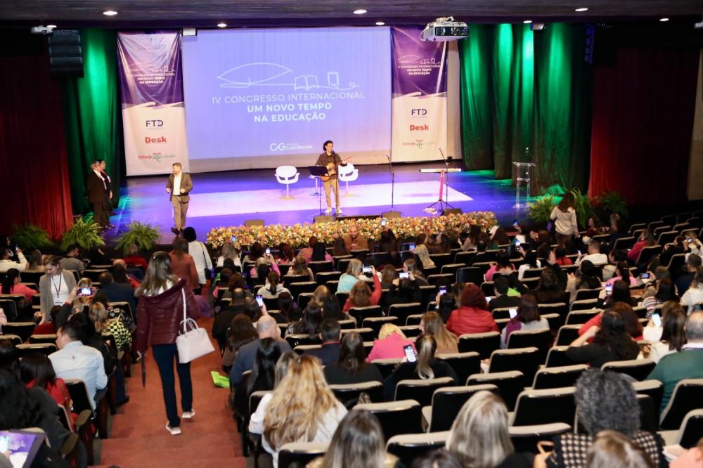 Congresso Internacional discute o futuro da educação no Brasil