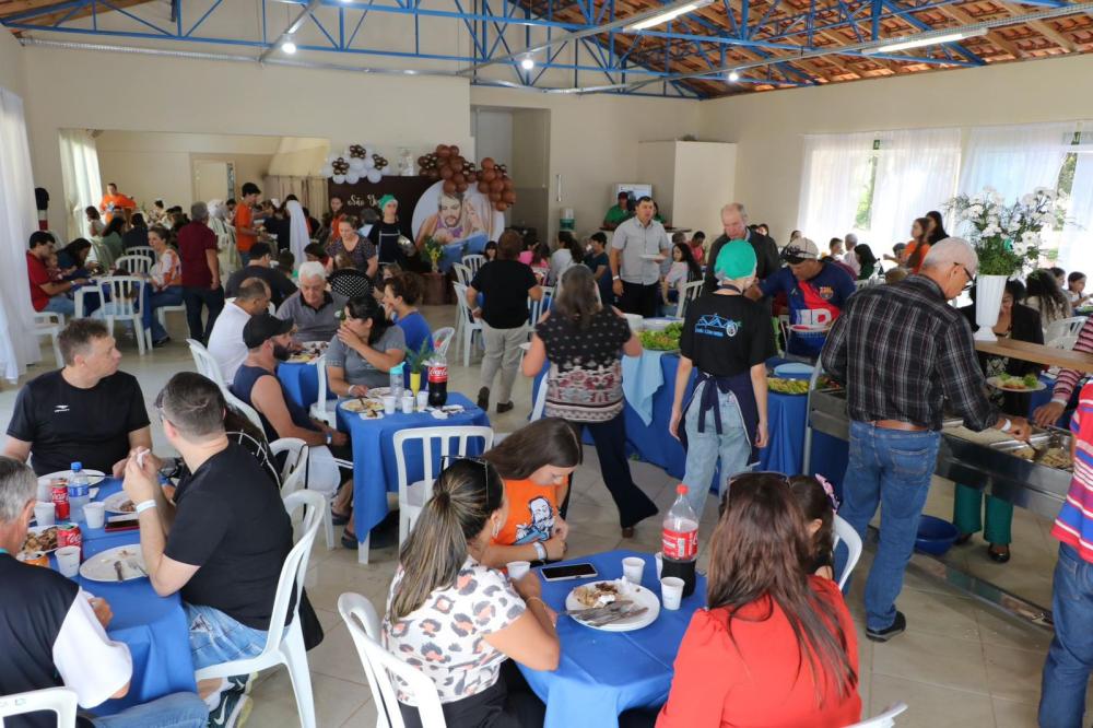 Festa do Trabalhador lembra aniversário de Santuário de Nossa Senhora das Brotas