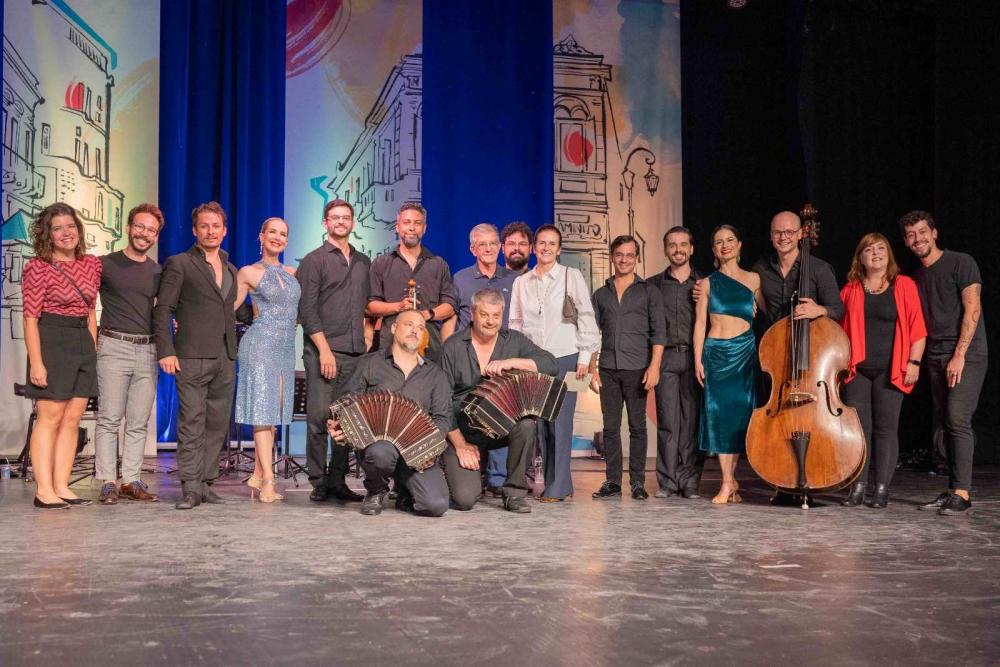 Dia Internacional da Dança é marcado por grandes apresentações em Telêmaco Borba