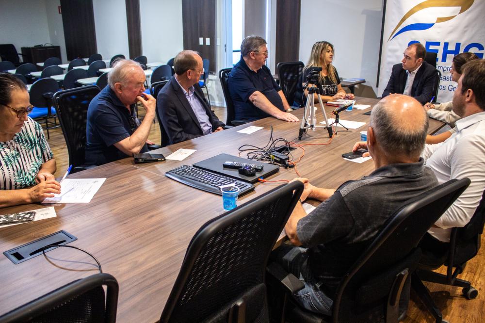 Sindicato Empresarial de Hotelaria e Gastronomia tem vitória contra cobrança abusiva do Ecad