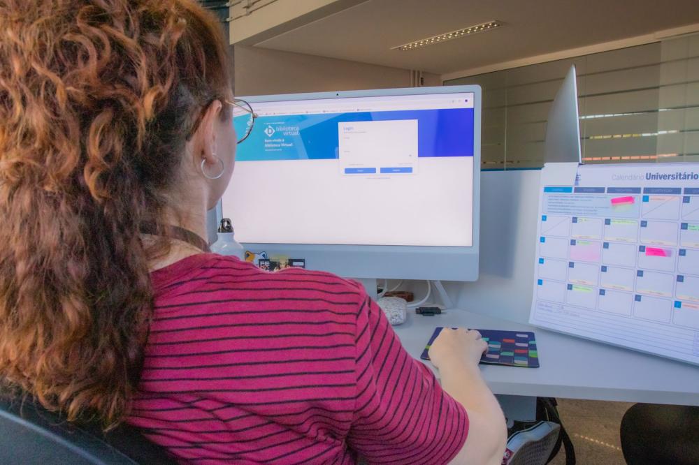 Biblioteca da UEPG entra em consórcio que garante acesso a 15 mil obras digitais