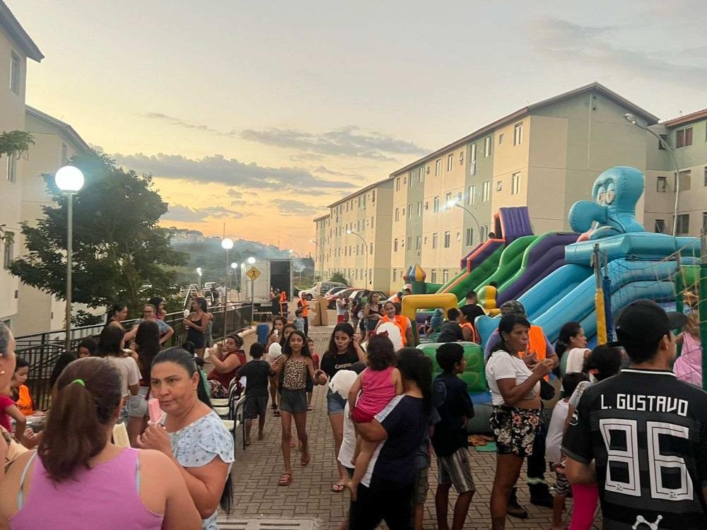 Projeto Brincar reúne 350 pessoas no Residencial Atlântico