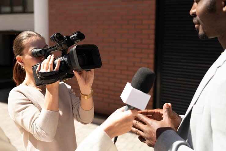 Especialistas que compartilham conhecimento fortalecem sua autoridade e combatem a desinformação