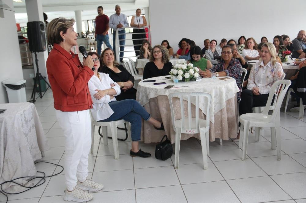 Dia do assistente social é comemorado em Ponta Grossa