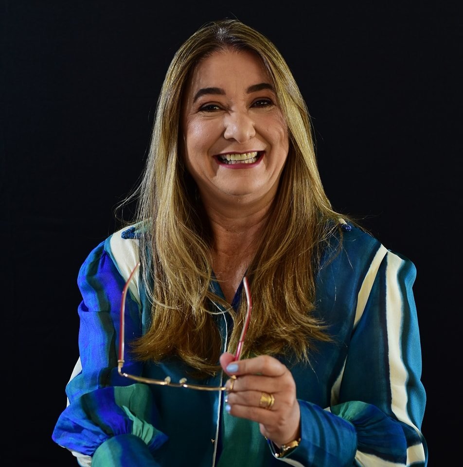 Secretário de Educação do Paraná afasta diretora de Colégio de PG