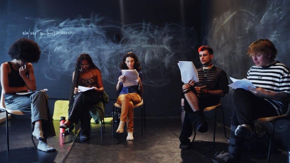  Novos olhares: AP da 13 encerra projeto com Leituras Encenadas