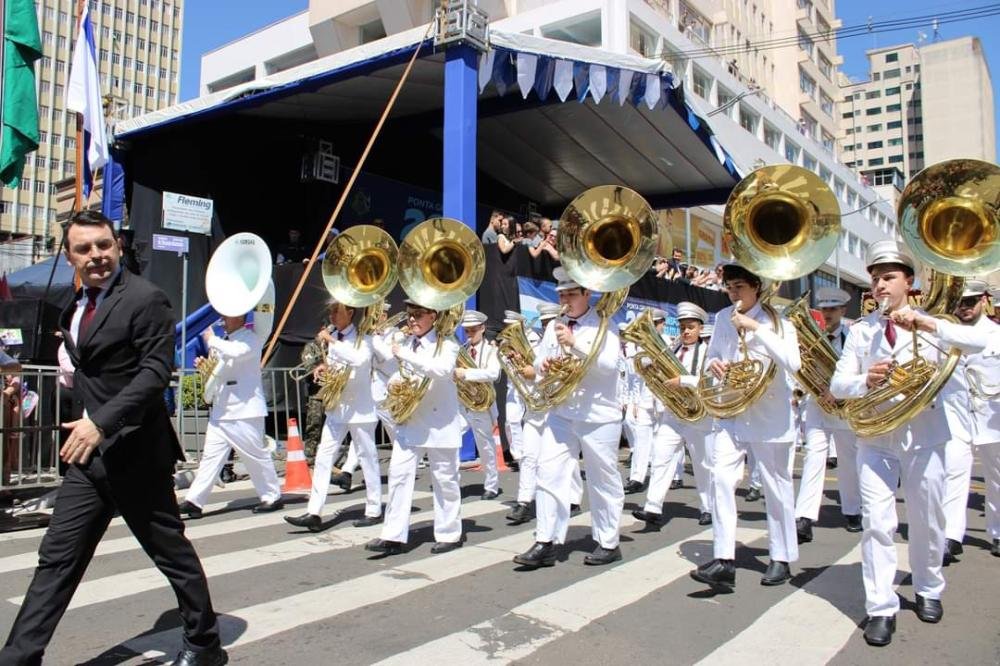 Banda Marcial do Colégio Sant’Ana se apresenta nesta sexta-feira 