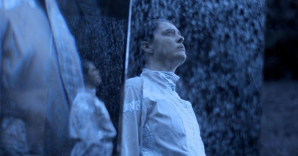 Helena Sofia lança videoclipe da música “Siciliano” 