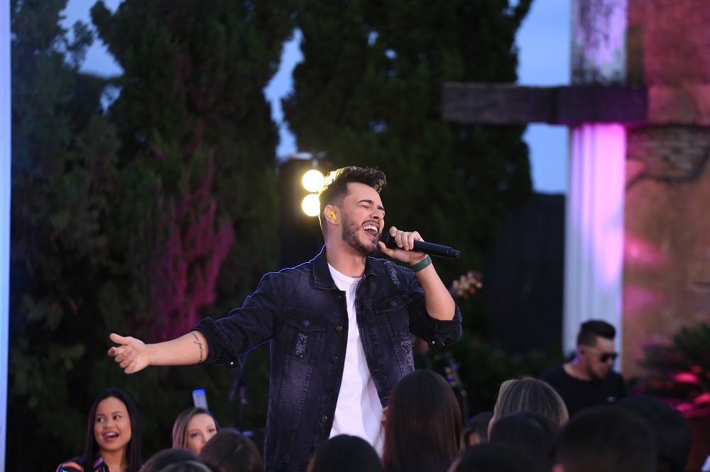 Novo DVD de Guilherme Lopez celebra sua essência sertaneja e um renascimento musical e pessoal