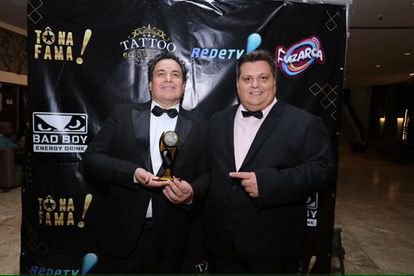 Márcio Michelasi Conquista o Prêmio Tô Na Fama de Melhores do Ano 2024 em Evento Histórico no Wish Bahia