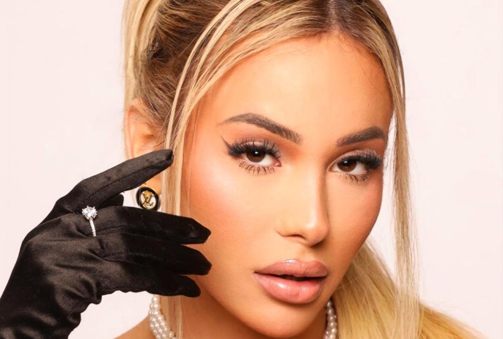 Bella Lima Inicia Projeto Revolucionário sob Direção de Elian Gallardo