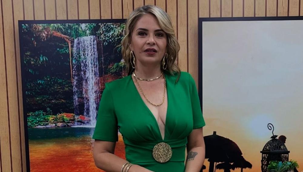 Programa Café com Vanessa comemora 3 anos de sucesso na Rede TV! Tocantins
