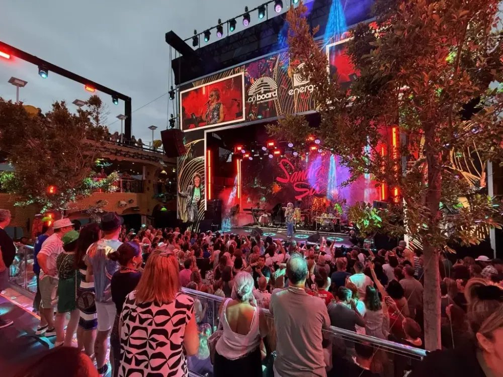 Energia Onboard 2025: Uma Viagem Musical Inesquecível Pelos Anos 80 e 90!