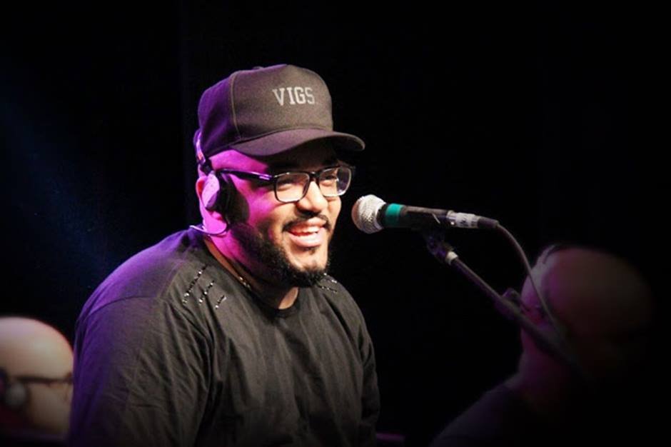 Tiee agita Uberlândia com show exclusivo neste domingo em palco 360°