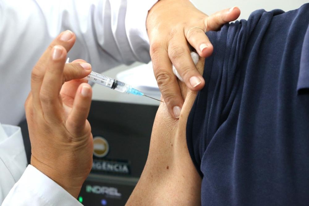 Castro inicia 'Super Dia D' de vacinação no próximo sábado