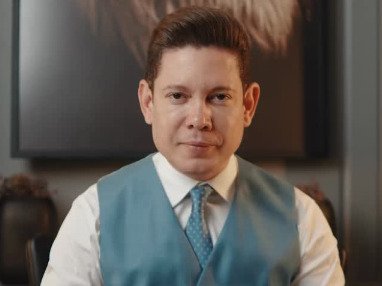 Solidariedade que cura: Bispo Bruno Leonardo doa R$30 mil para tratamento de jovem com câncer