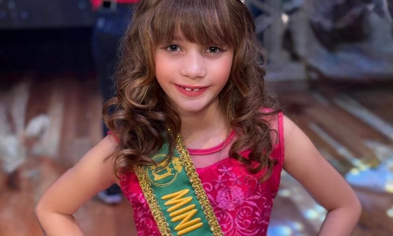Alycia Vitória Soares Conquista Título de Mini Miss Brasil 2025