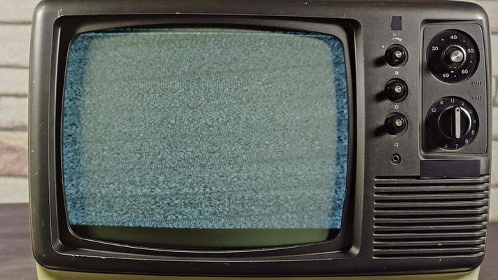 Dos domingos em família à era do streaming: Qual é o futuro da TV?