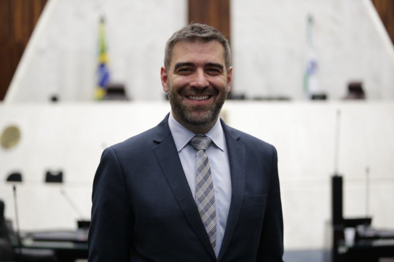 Redução da “Máquina Pública” é a principal bandeira de Denian Couto na Assembleia Legislativa. / Créditos: Dálie Felberg/Alep