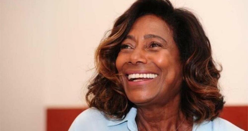 Morre a jornalista Gloria Maria