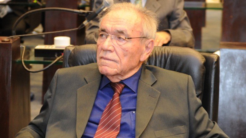 Deputados lamentam a perda do ex-deputado Duílio Genari