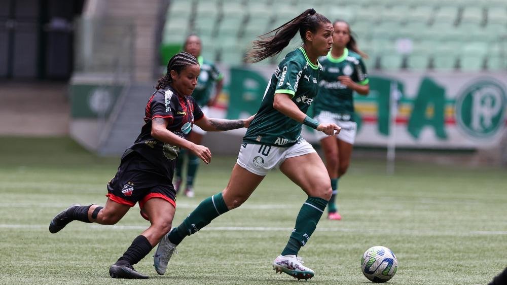 Palmeiras e Corinthians são favoritos ao título do Brasileiro Feminino