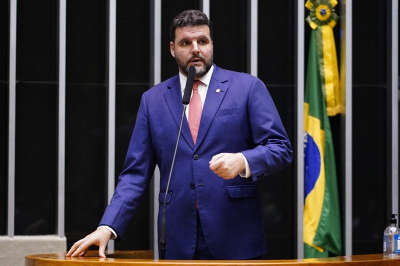 Parlamentares homenageiam Pedro Lupion pela presidência da Frente Parlamentar da Agropecuária na Câmara