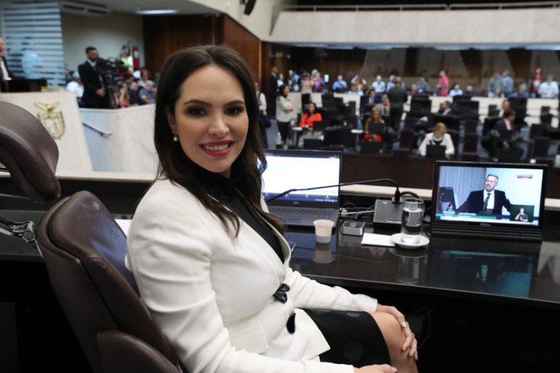 Deputada apresenta projeto para estimular turismo sustentável