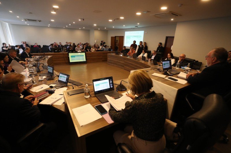 Secretaria de Saúde presta de contas do último quadrimestre de 2022