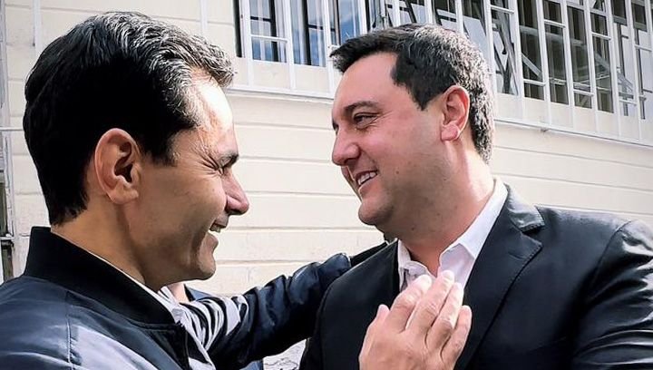 ADAPAR recebe veículos Okm por intermédio do deputado Marcio Pacheco